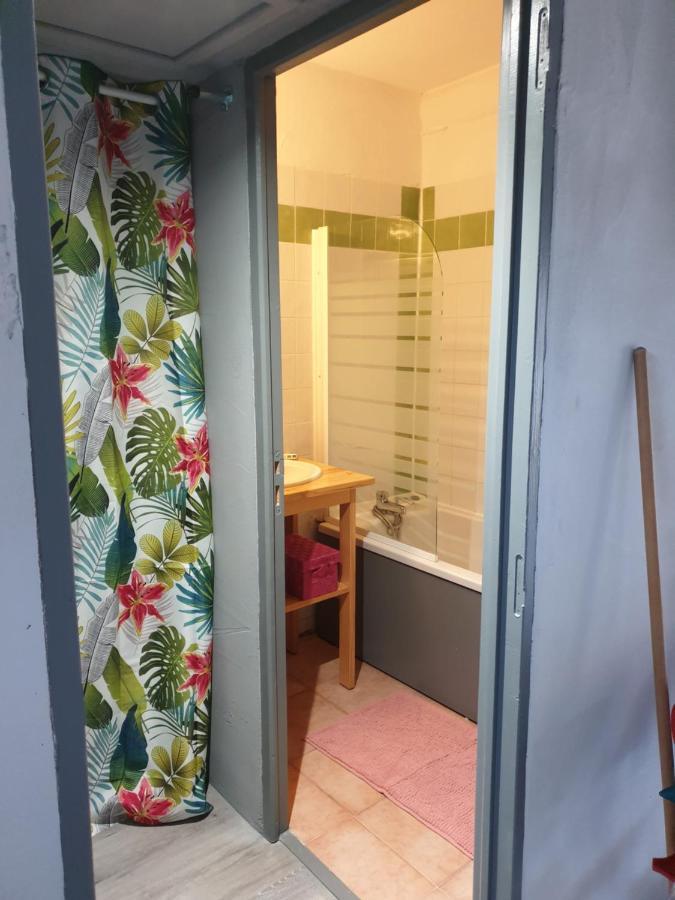 Cevennes Maisonnette Dans Residence De Vacances Sauve Zewnętrze zdjęcie